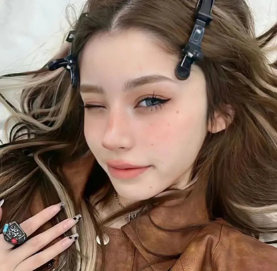 小楼的奇幻生活